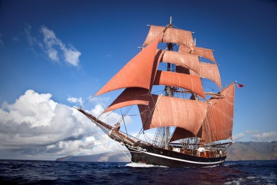 Eye of the Wind Full Sail